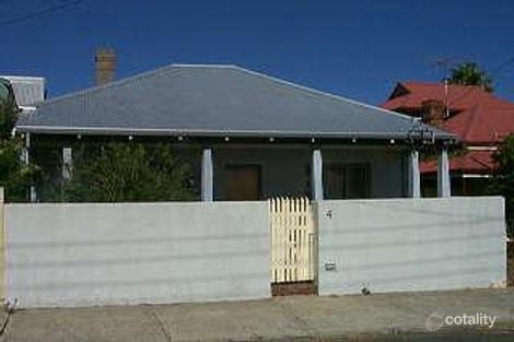 4 Dangan St, Perth, WA 6000