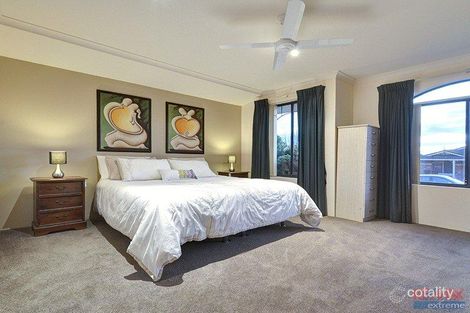 Property photo of 4 Rosedale Vista Hocking WA 6065