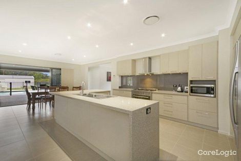 Property photo of 6 Wattlebird Place Landsborough QLD 4550