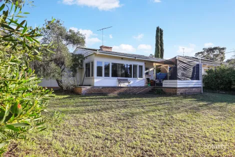 Property photo of 19 The Parkway Victor Harbor SA 5211