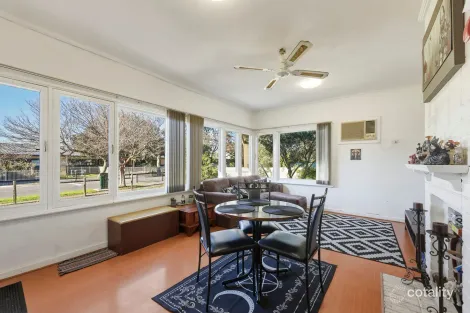 Property photo of 19 The Parkway Victor Harbor SA 5211