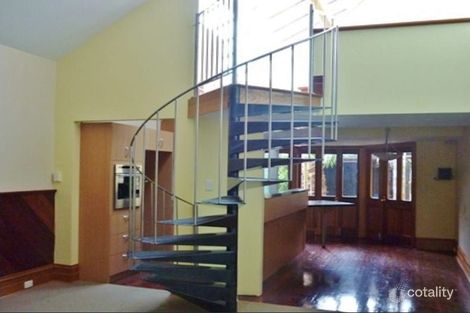 Property photo of 2 Ashmore Street Brunswick VIC 3056