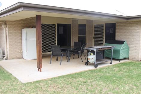 Property photo of 17 Darryl Crescent Kingaroy QLD 4610