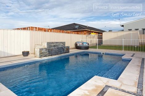 Property photo of 25 Hudson Drive Lloyd NSW 2650