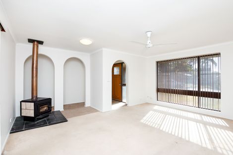 Property photo of 7 Warren Street Gosnells WA 6110