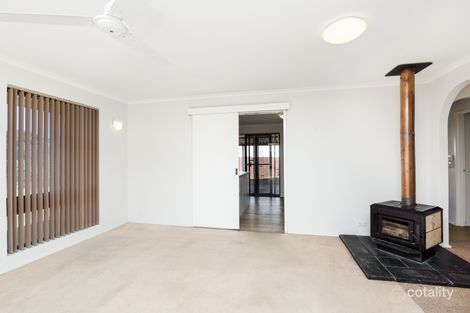 Property photo of 7 Warren Street Gosnells WA 6110