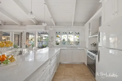 Property photo of 70 Wombat Drive Eltham VIC 3095