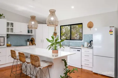 65 Jarman St, Barlows Hill, QLD 4703