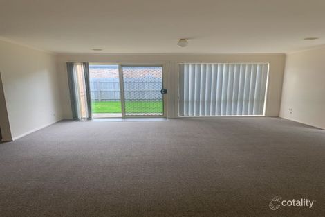 Property photo of 4/13 Kismet Close Cranbourne West VIC 3977