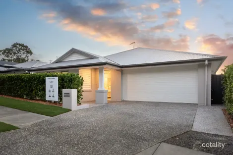 Property photo of 678 Foxwell Road Coomera QLD 4209
