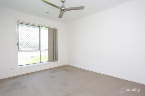 Property photo of 18 Summit Parade Bahrs Scrub QLD 4207