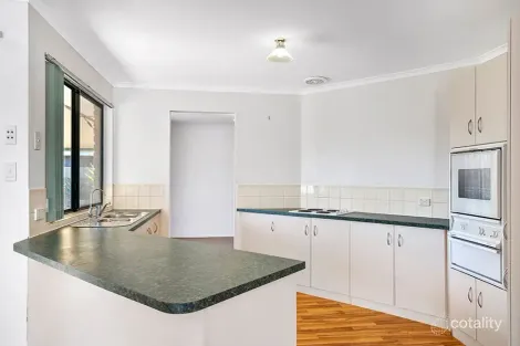 Property photo of 30 Browne Circuit Craigmore SA 5114