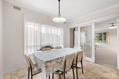 Property photo of 76 Latrobe Street Bulleen VIC 3105