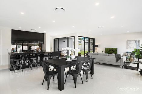 Property photo of 2 Dahlia Circuit North Kellyville NSW 2155