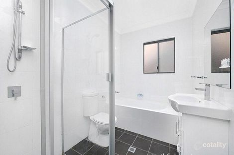 20/1 Anzac Ave, Denistone, NSW 2114