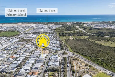 Property photo of 21 Bryde Mews Alkimos WA 6038