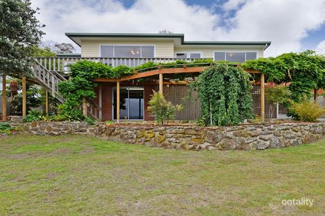 125 Derwent Ave, Lindisfarne, TAS 7015