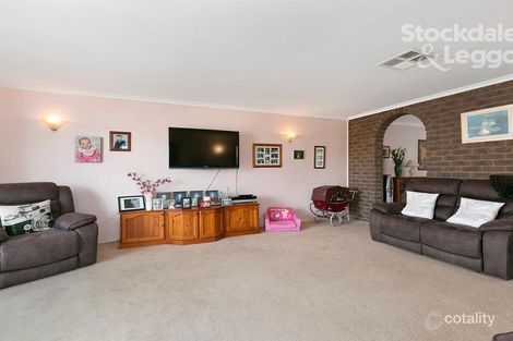 Property photo of 37 Rolling Hills Road Chirnside Park VIC 3116