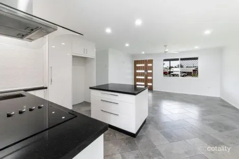 Property photo of 11 Diamond Court Mount Pleasant QLD 4740