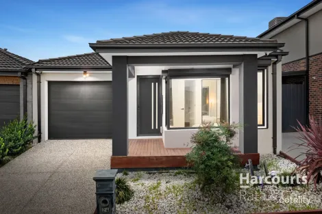 24 LABICHEA ST, CRAIGIEBURN, VIC 3064