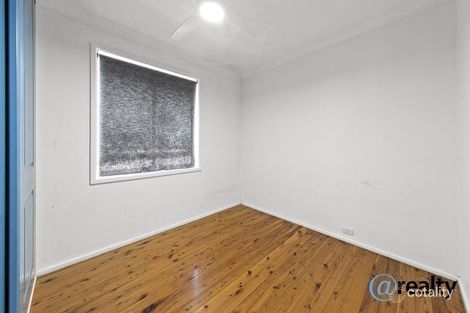 Property photo of 10 Nardango Road Bradbury NSW 2560