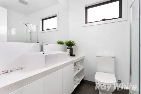 Property photo of 2/100 Mitchell Street Brunswick VIC 3056