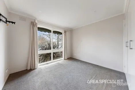 Property photo of 28 Biram Drive Warragul VIC 3820