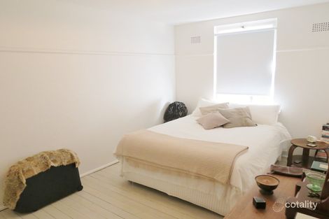 Property photo of 25/7 Greenknowe Avenue Elizabeth Bay NSW 2011