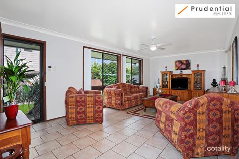 Property photo of 5 Squeers Place Ambarvale NSW 2560