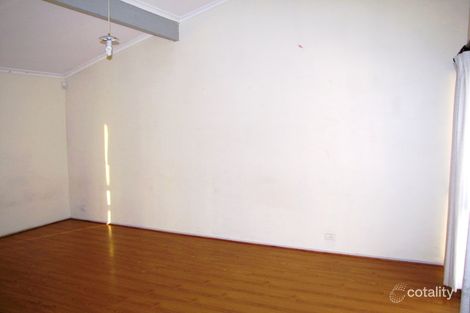 Property photo of 14 Cimberwood Drive Craigieburn VIC 3064