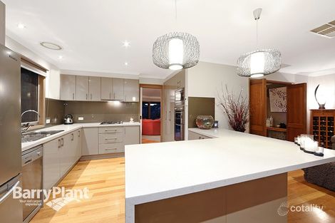 2 Kitson Ct, Rowville, VIC 3178