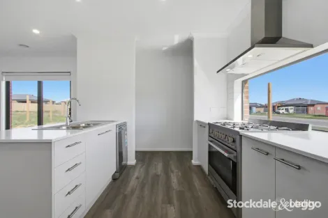 Property photo of 53 Baldwin Road Traralgon VIC 3844