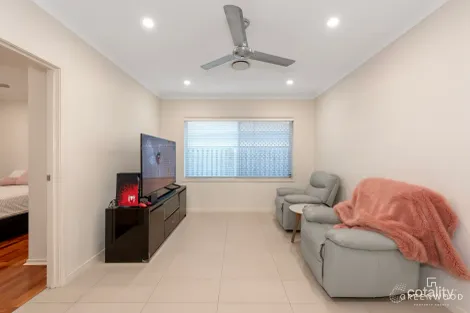 Property photo of 14 Seawind Road Coomera QLD 4209