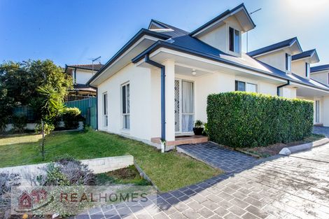 Property photo of 1/65 Jamison Road Kingswood NSW 2747