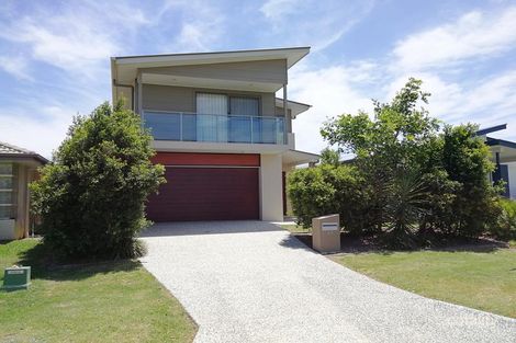 19 Ningaloo Dr, Pimpama, QLD 4209