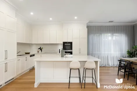 Property photo of 10 Royal Parade Pascoe Vale South VIC 3044