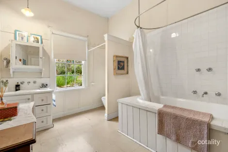 Property photo of 70 Fraser Street Clunes VIC 3370