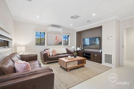 Property photo of 9 Arum Walk Mernda VIC 3754