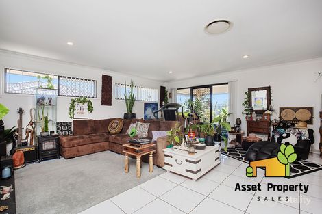 Property photo of 36 Hanover Drive Pimpama QLD 4209