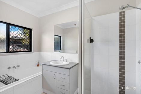 Property photo of 2 Powlett Close Bentley Park QLD 4869