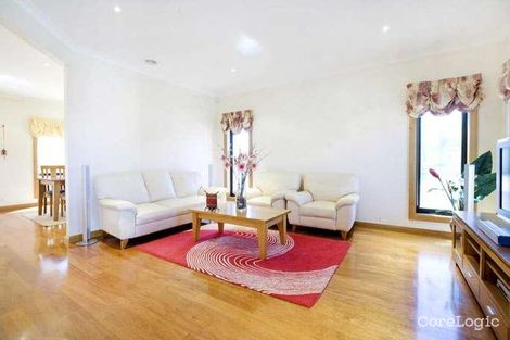 Property photo of 37 Markham Way Altona Meadows VIC 3028