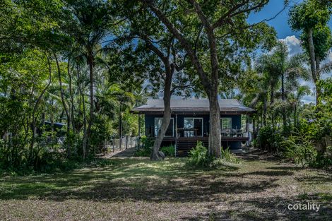 Property photo of 32 Poinsettia Street Holloways Beach QLD 4878