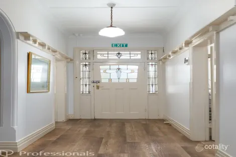 Property photo of 104 Prince Street Orange NSW 2800