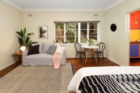 Property photo of 8/9 Esplanade Elizabeth Bay NSW 2011