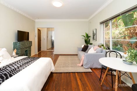 Property photo of 8/9 Esplanade Elizabeth Bay NSW 2011