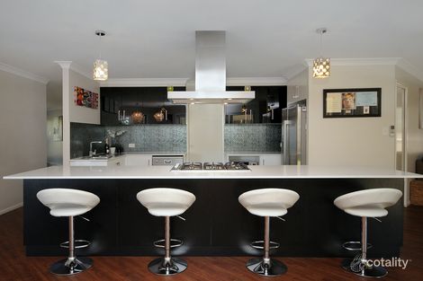 Property photo of 1 Enfield Court Mount Lofty QLD 4350