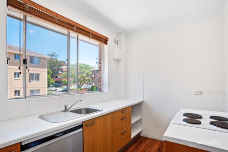 Property photo of 11/8 Avon Road Dee Why NSW 2099