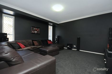 Property photo of 1 Enfield Court Mount Lofty QLD 4350