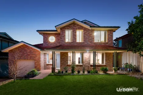 4 Bredbo St, Prestons, NSW 2170