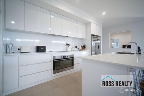 Property photo of 14 Kerruish Road Caversham WA 6055